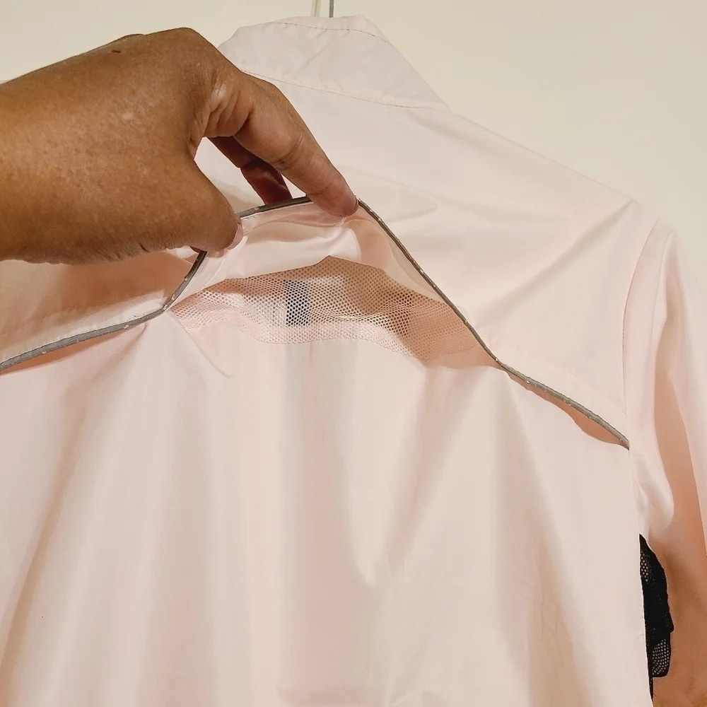 NIKE | Women's Light Pink Half-Zip Windbreaker Zip-Up Jacket (Size Small)